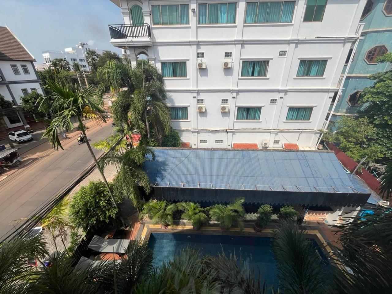 White Monkey Hotel Siem Reap Værelse billede