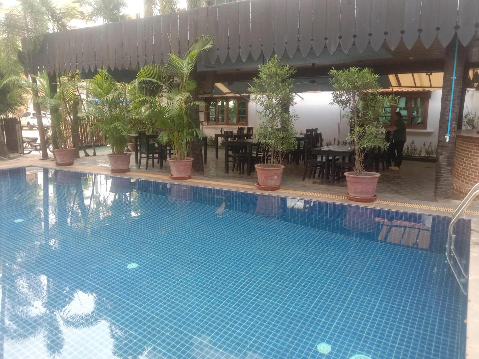 White Monkey Hotel Siem Reap Værelse billede